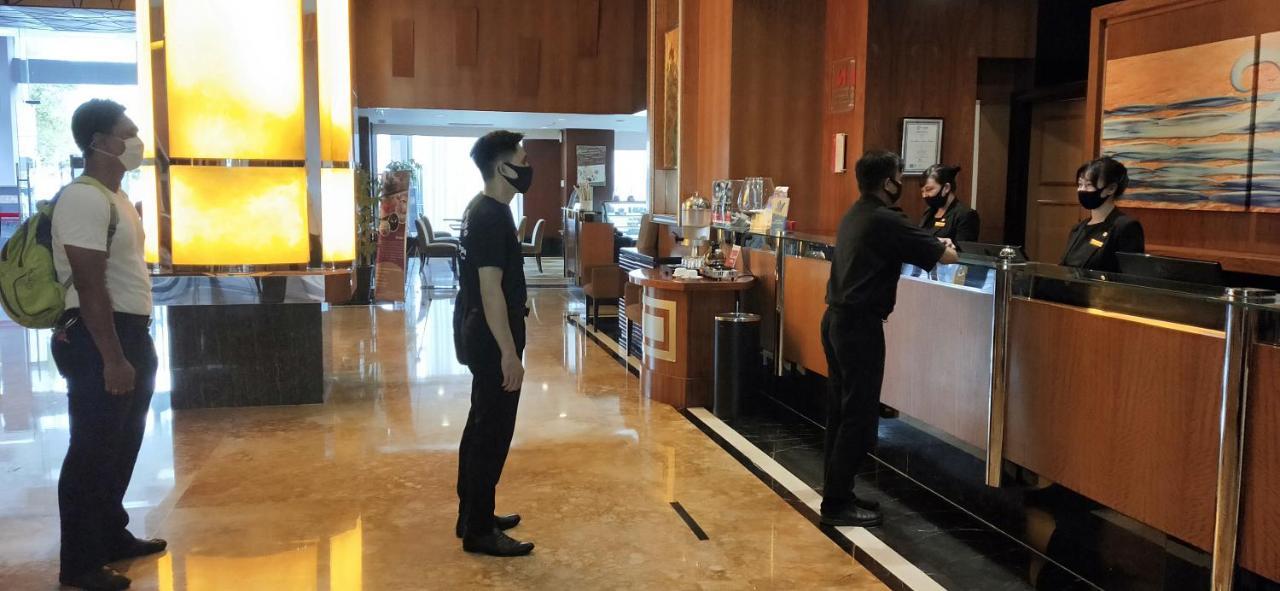 Swiss-Belhotel Maleosan Manado Dış mekan fotoğraf