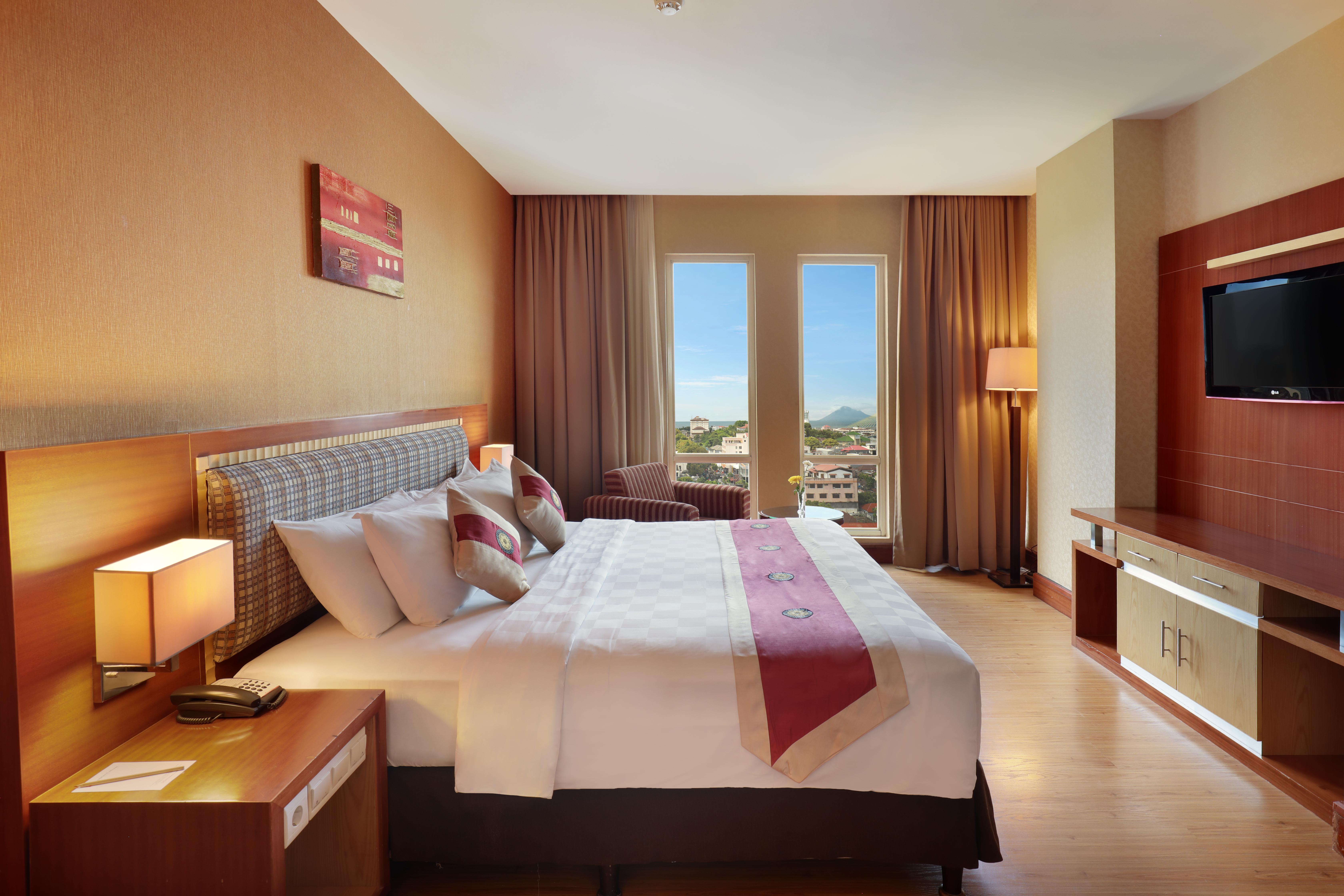 Swiss-Belhotel Maleosan Manado Dış mekan fotoğraf