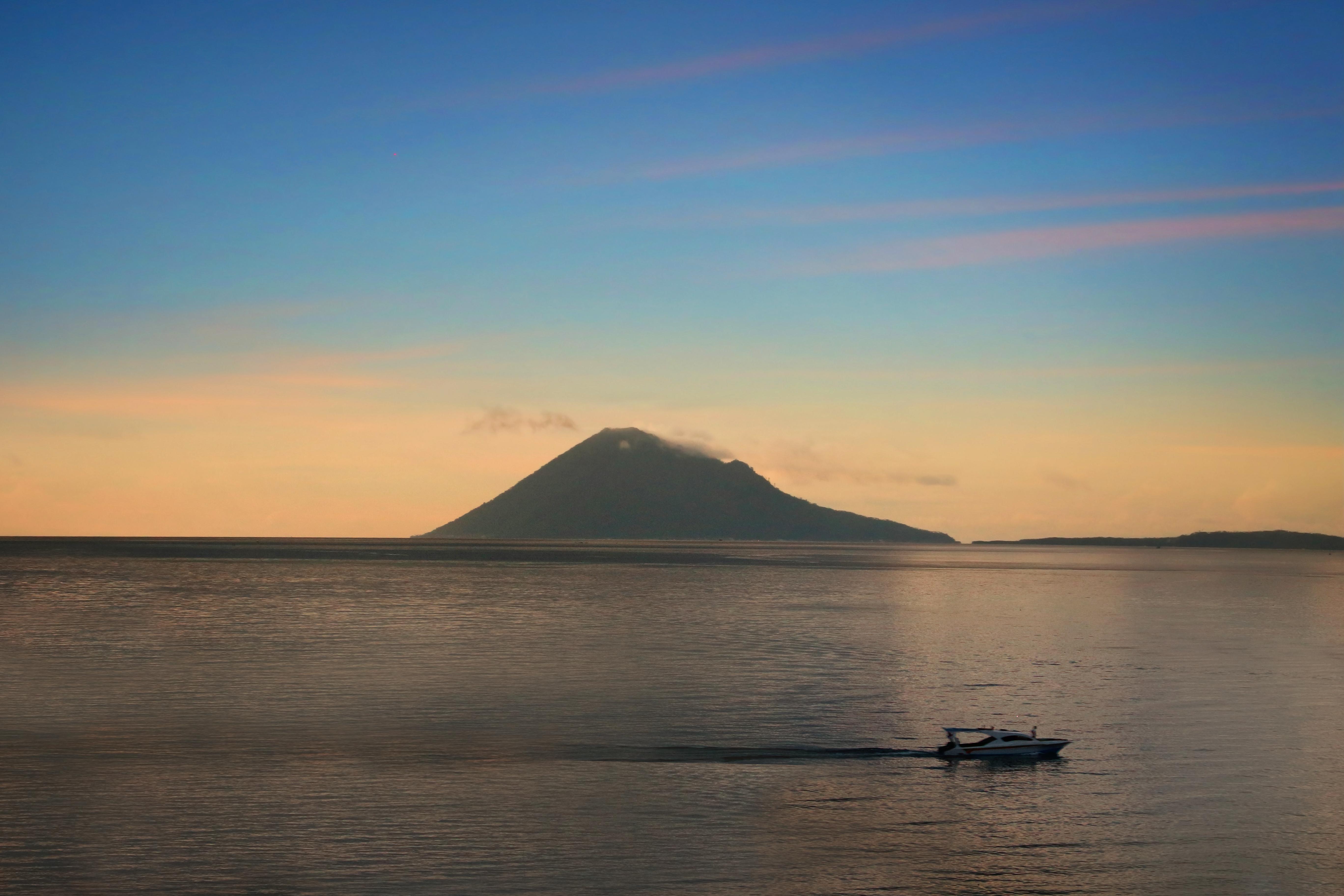Swiss-Belhotel Maleosan Manado Dış mekan fotoğraf