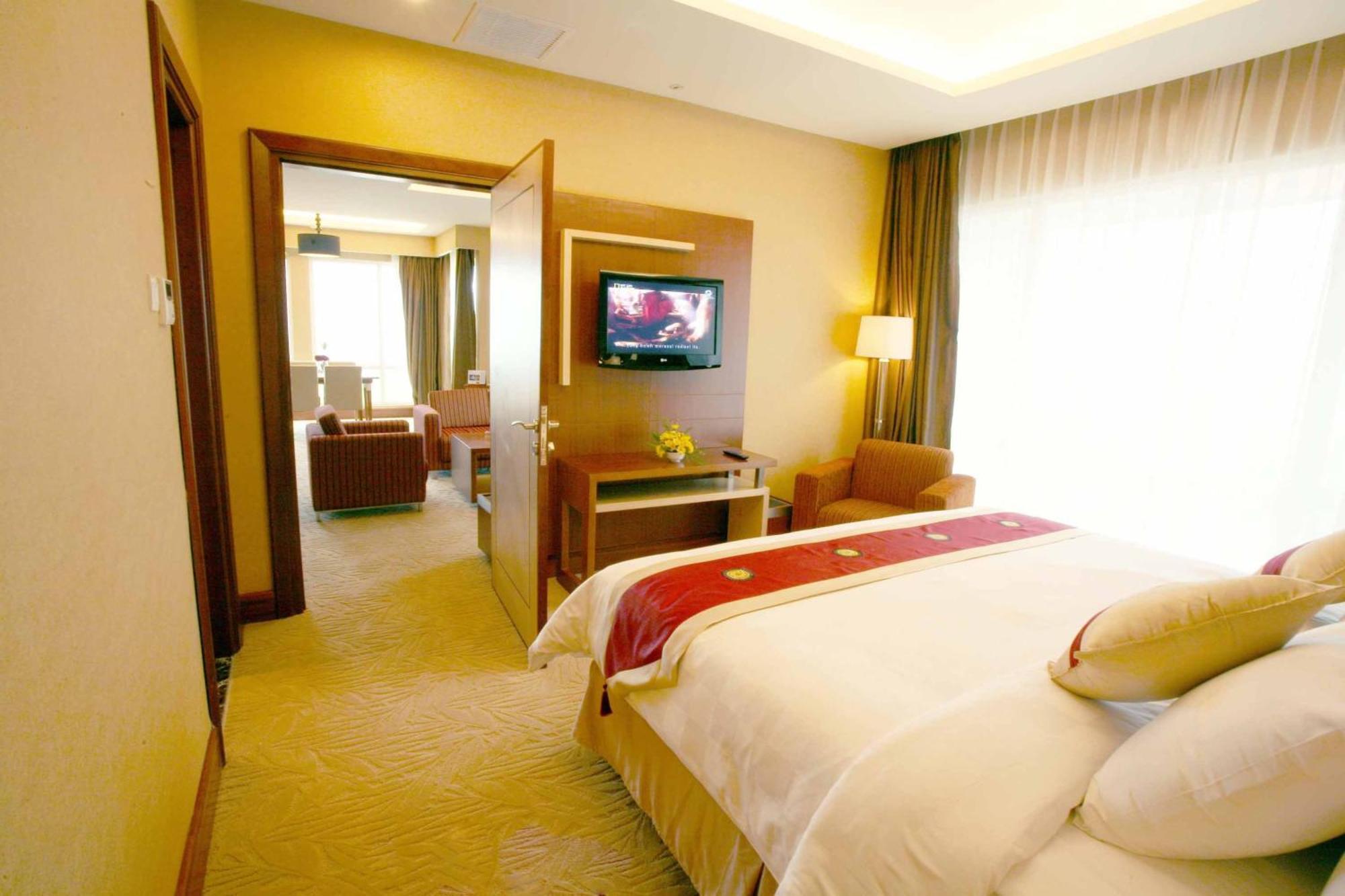 Swiss-Belhotel Maleosan Manado Dış mekan fotoğraf