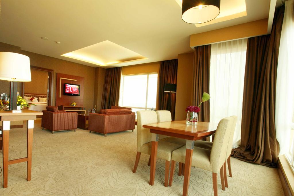 Swiss-Belhotel Maleosan Manado Dış mekan fotoğraf